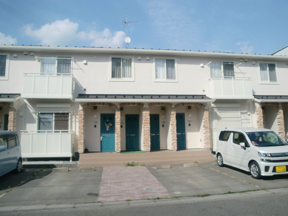 賃貸住宅外壁塗装工事　完成
